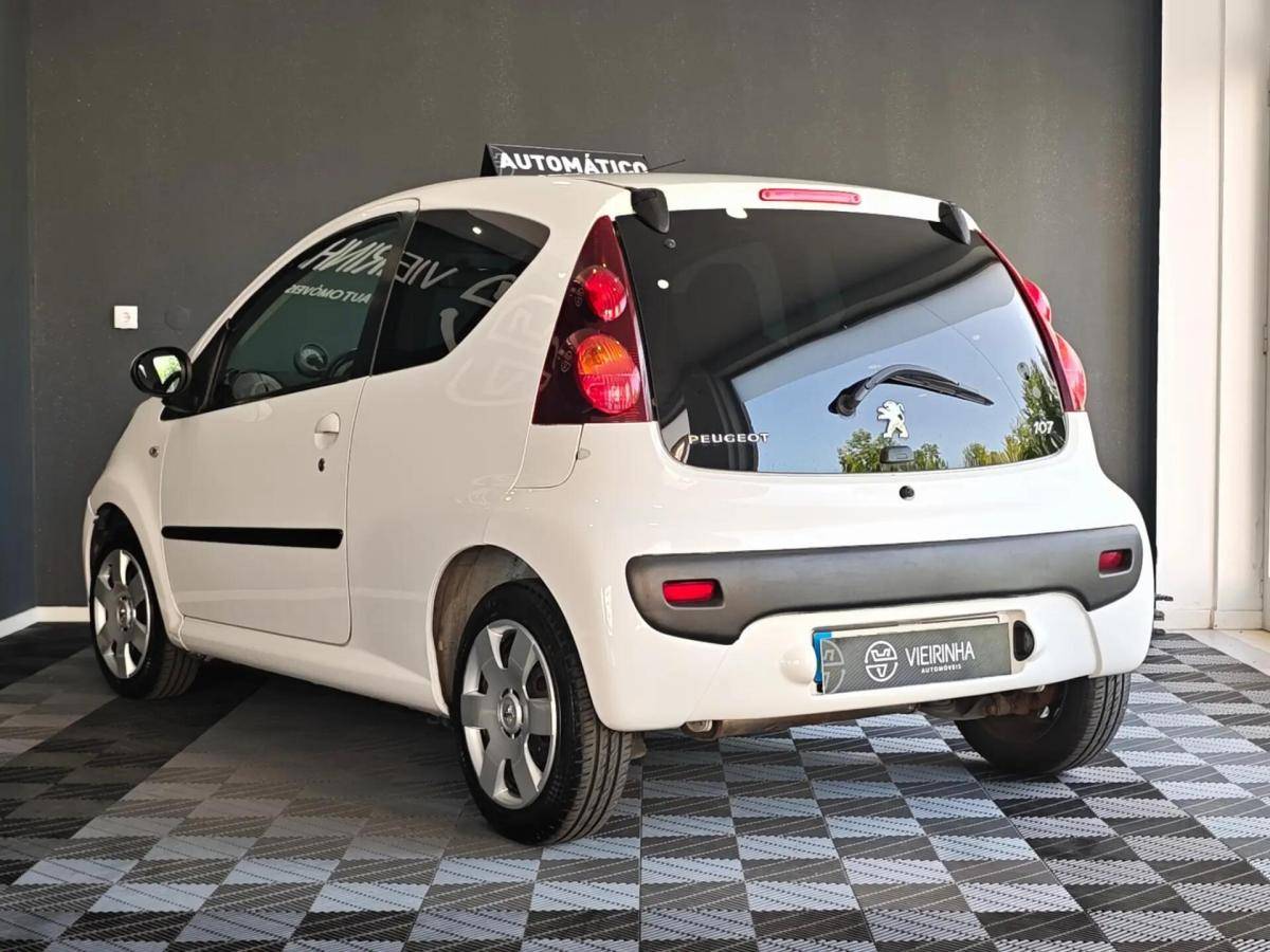 peugeot-107-2014-gasolina-998cc