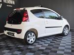 peugeot-107-2014-gasolina-998cc