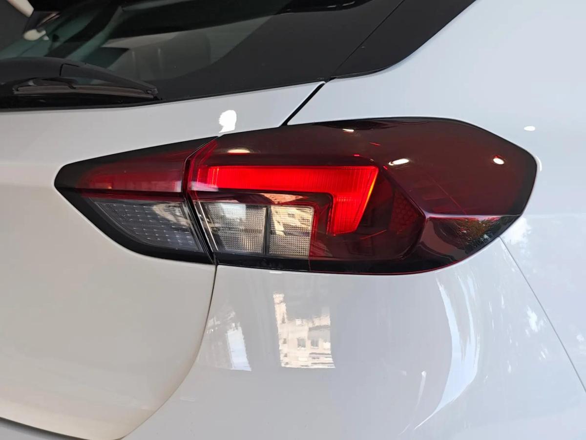 opel-corsa-2023-gasolina-1199cc