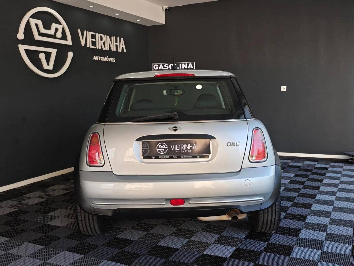 mini-cooper-2006-gasolina-1560cc