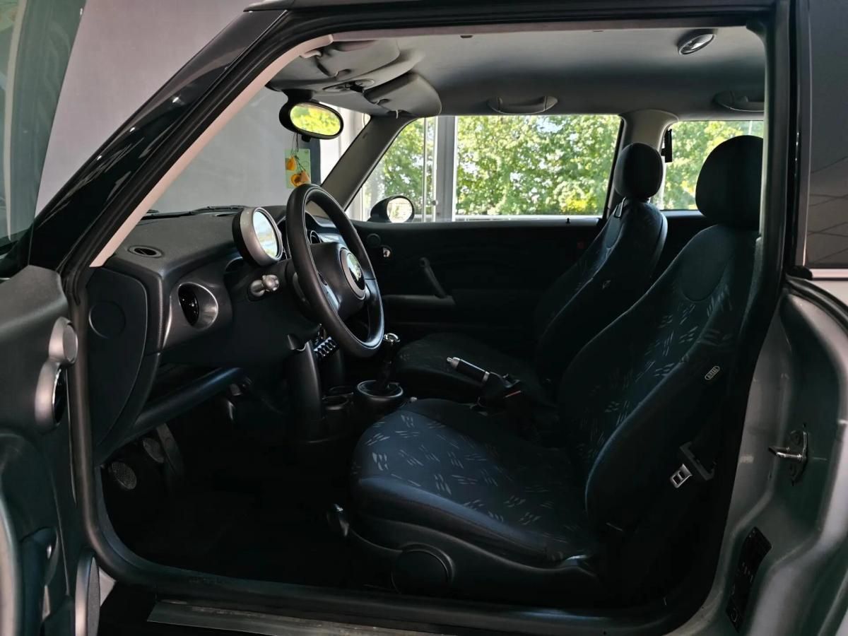 mini-cooper-2006-gasolina-1560cc