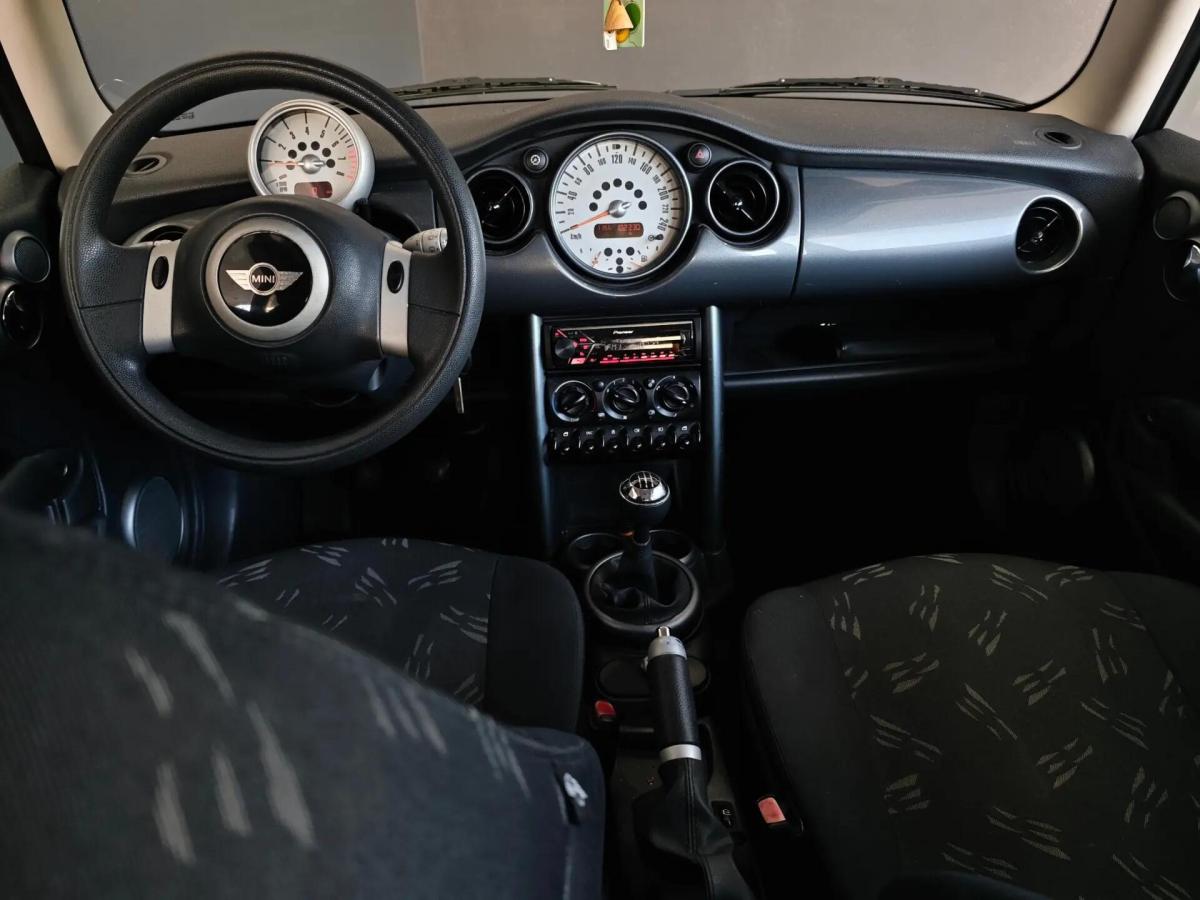 mini-cooper-2006-gasolina-1560cc