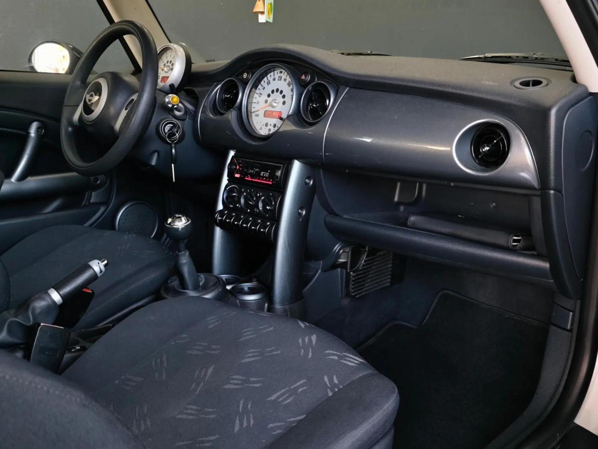 mini-cooper-2006-gasolina-1560cc