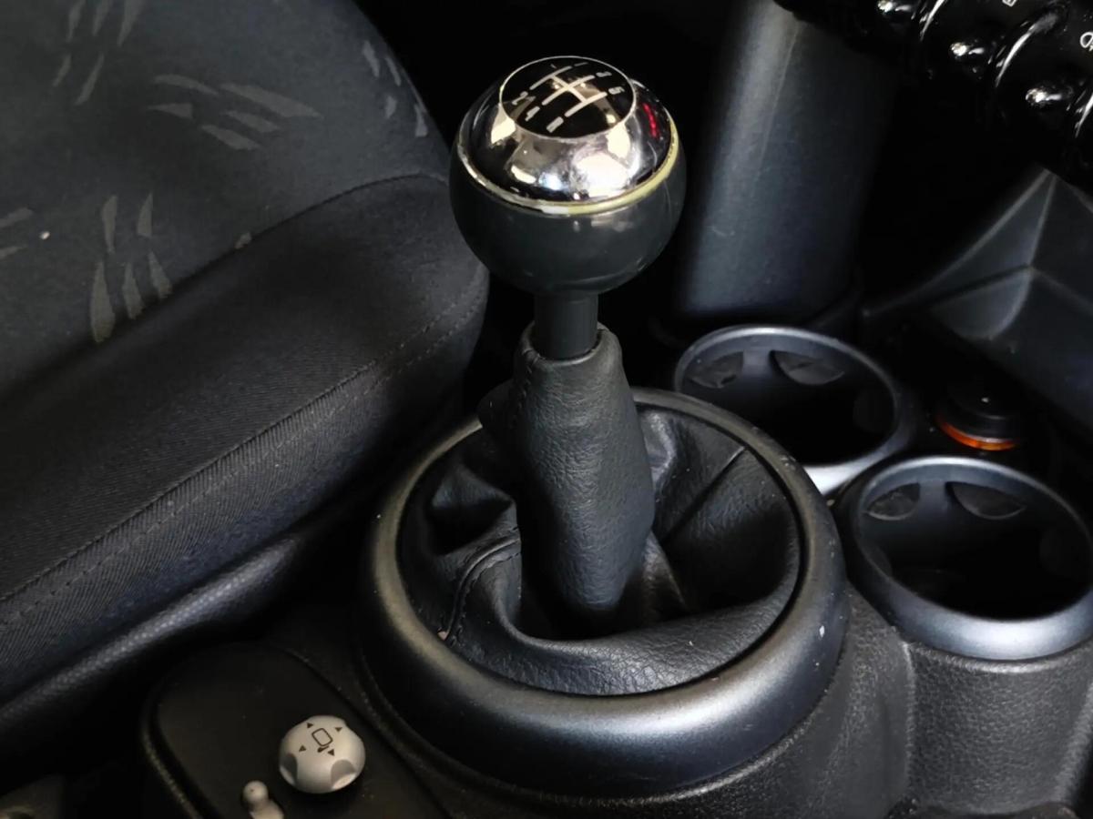 mini-cooper-2006-gasolina-1560cc