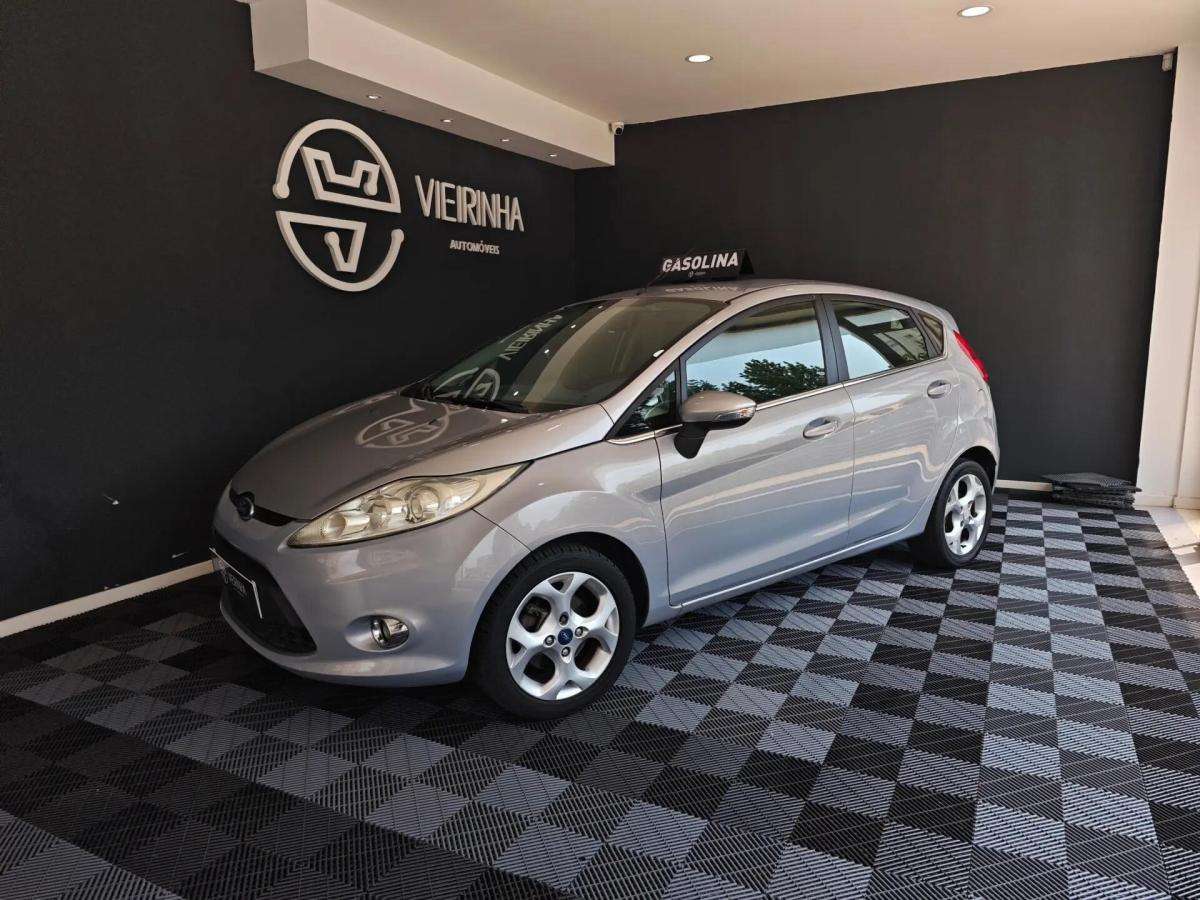 ford-fiesta-2011-gasolina-1242cc