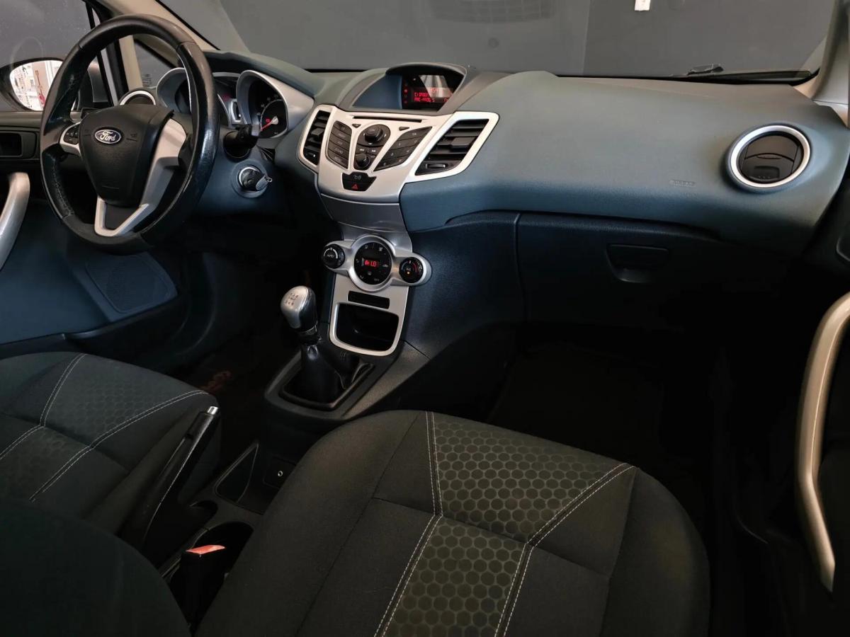 ford-fiesta-2011-gasolina-1242cc