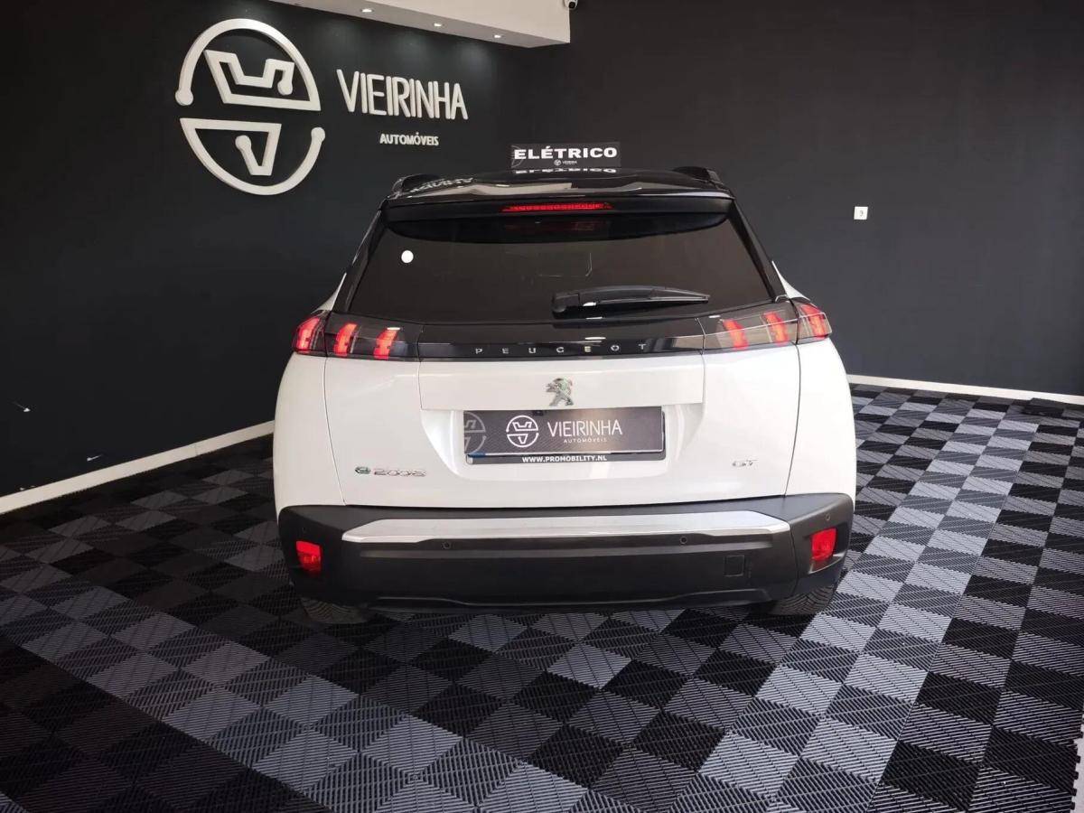 peugeot-e-2008-2020-eletrico-0cc