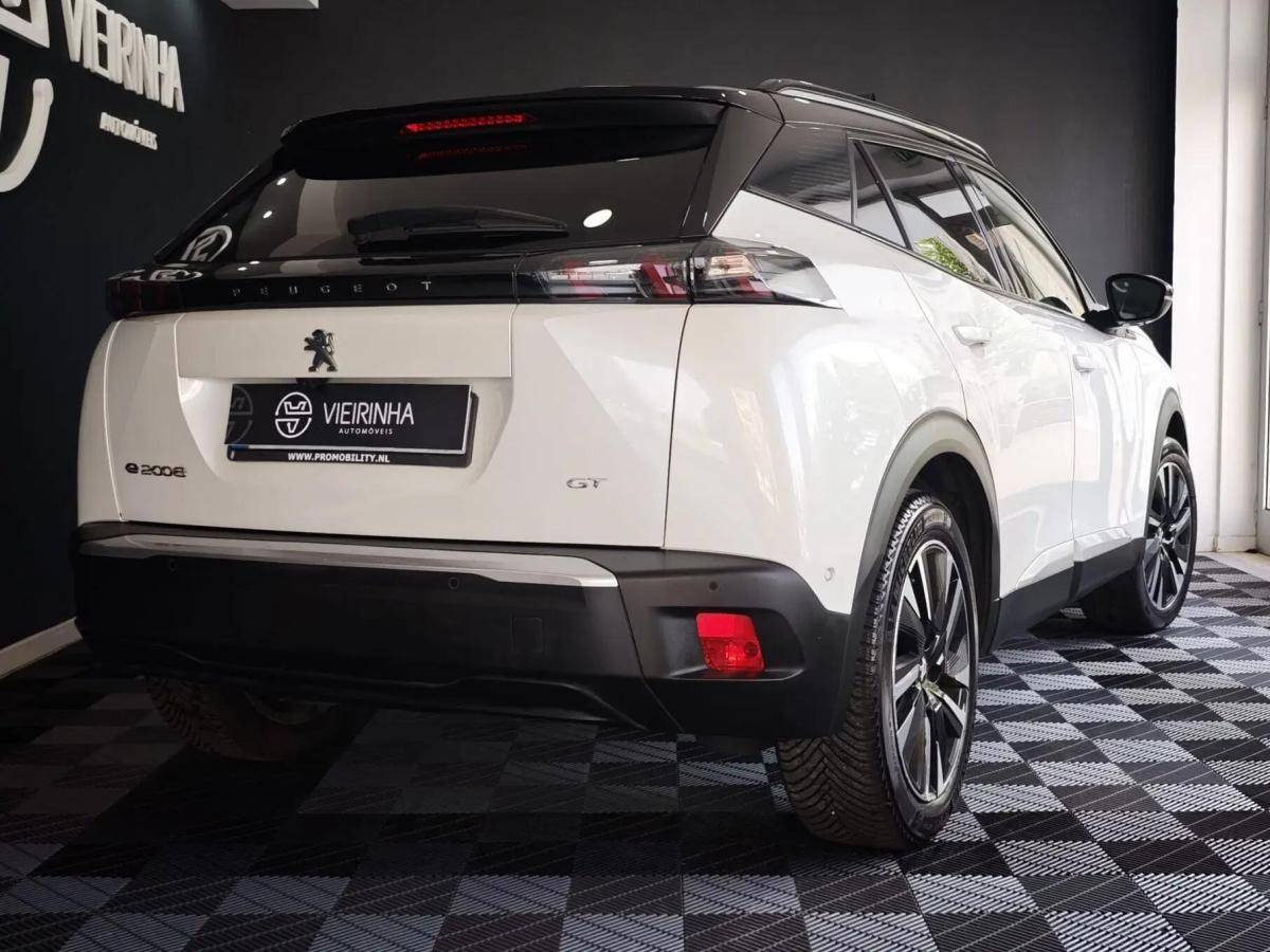 peugeot-e-2008-2020-eletrico-0cc