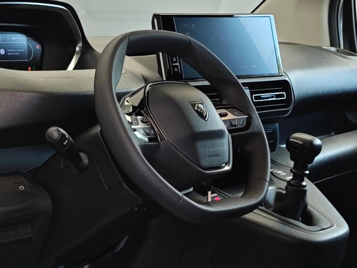 peugeot-partner-2025-diesel-1495cc