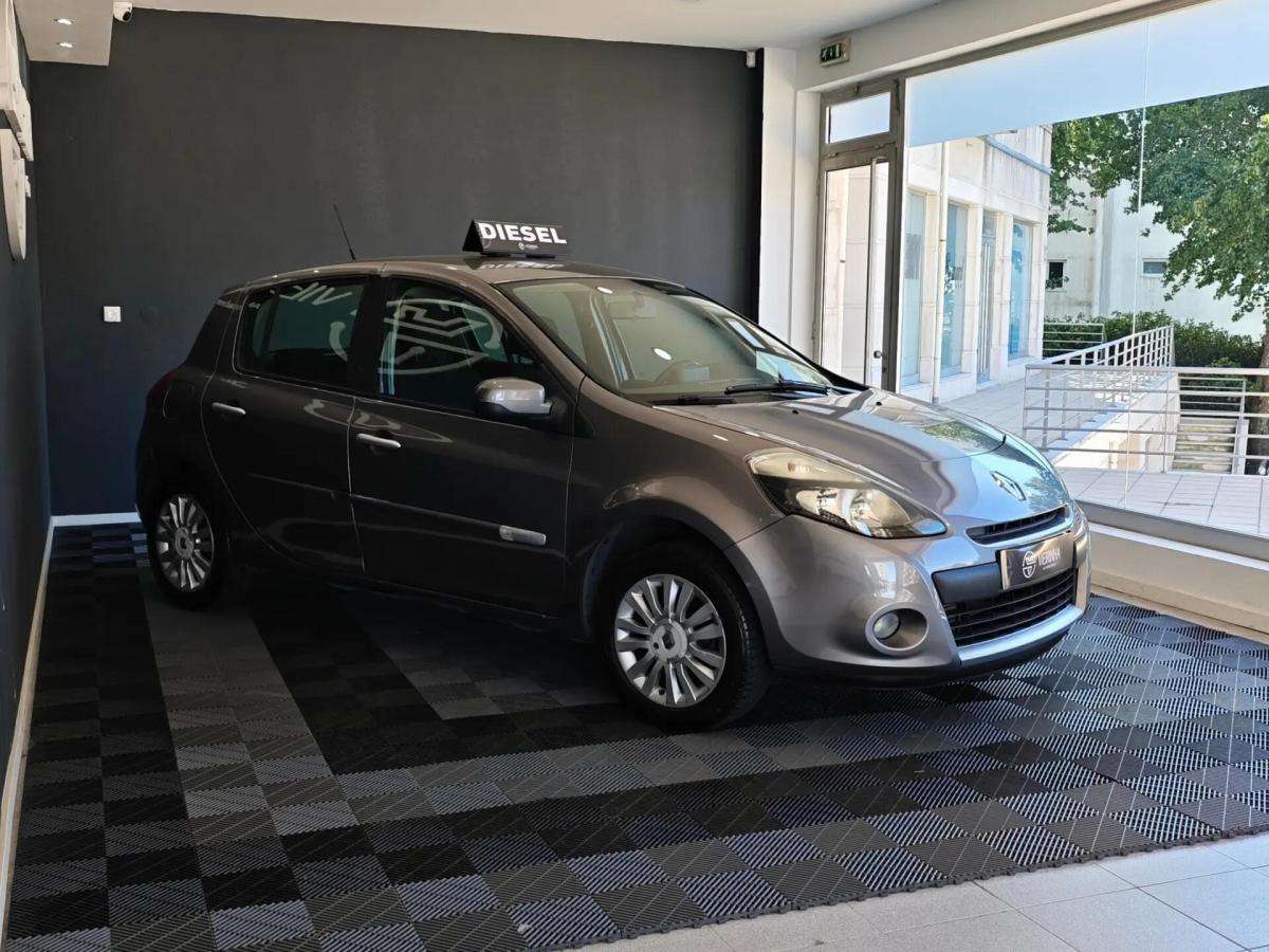 renault-clio-2009-diesel-1461cc