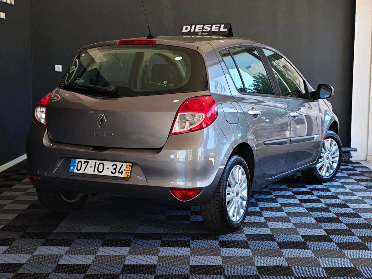 renault-clio-2009-diesel-1461cc