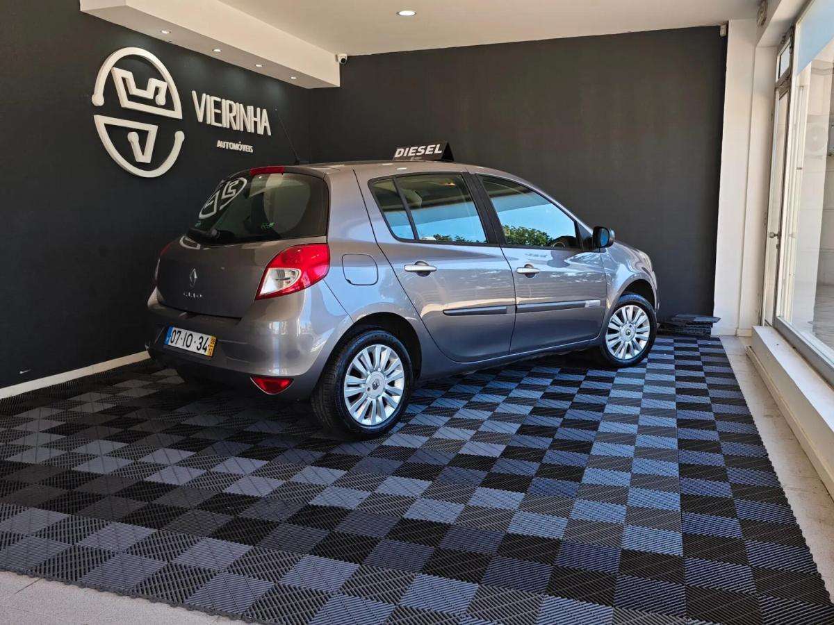 renault-clio-2009-diesel-1461cc