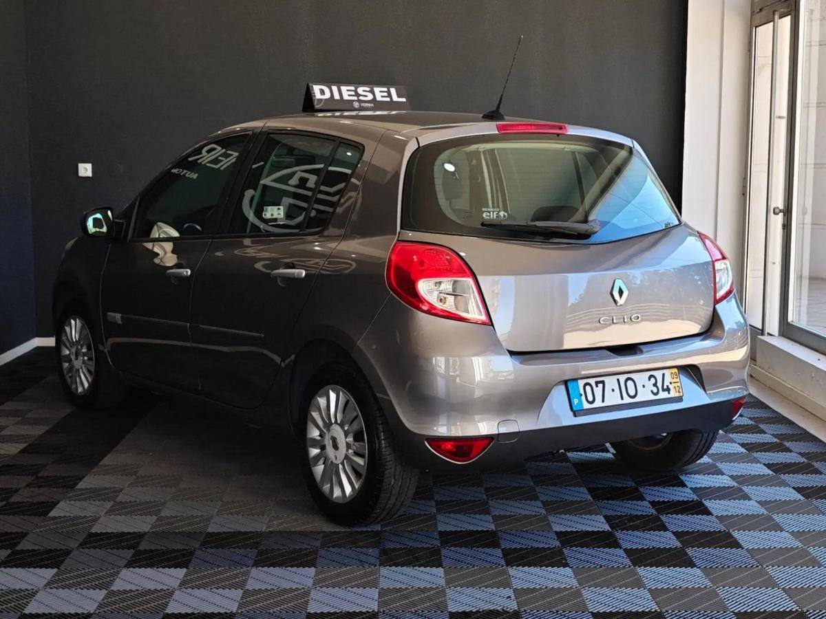 renault-clio-2009-diesel-1461cc
