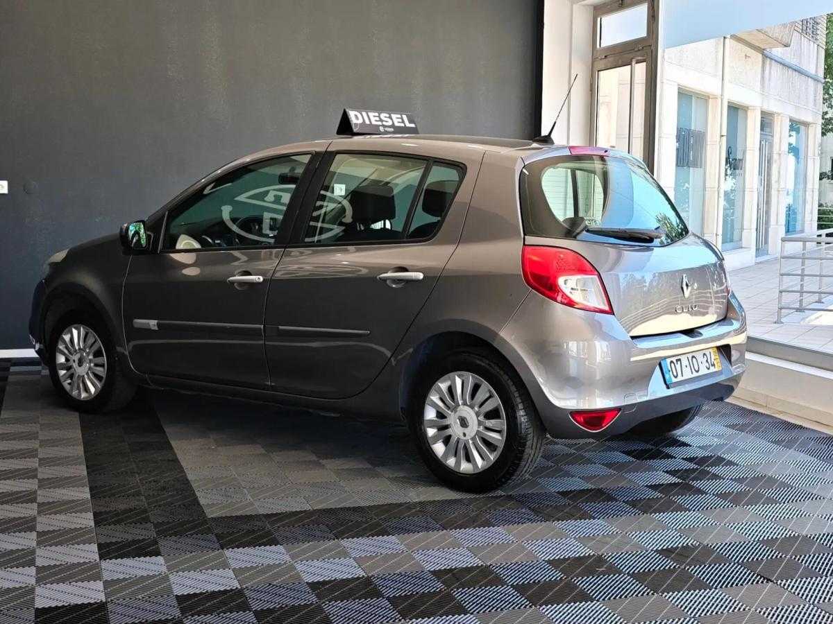 renault-clio-2009-diesel-1461cc