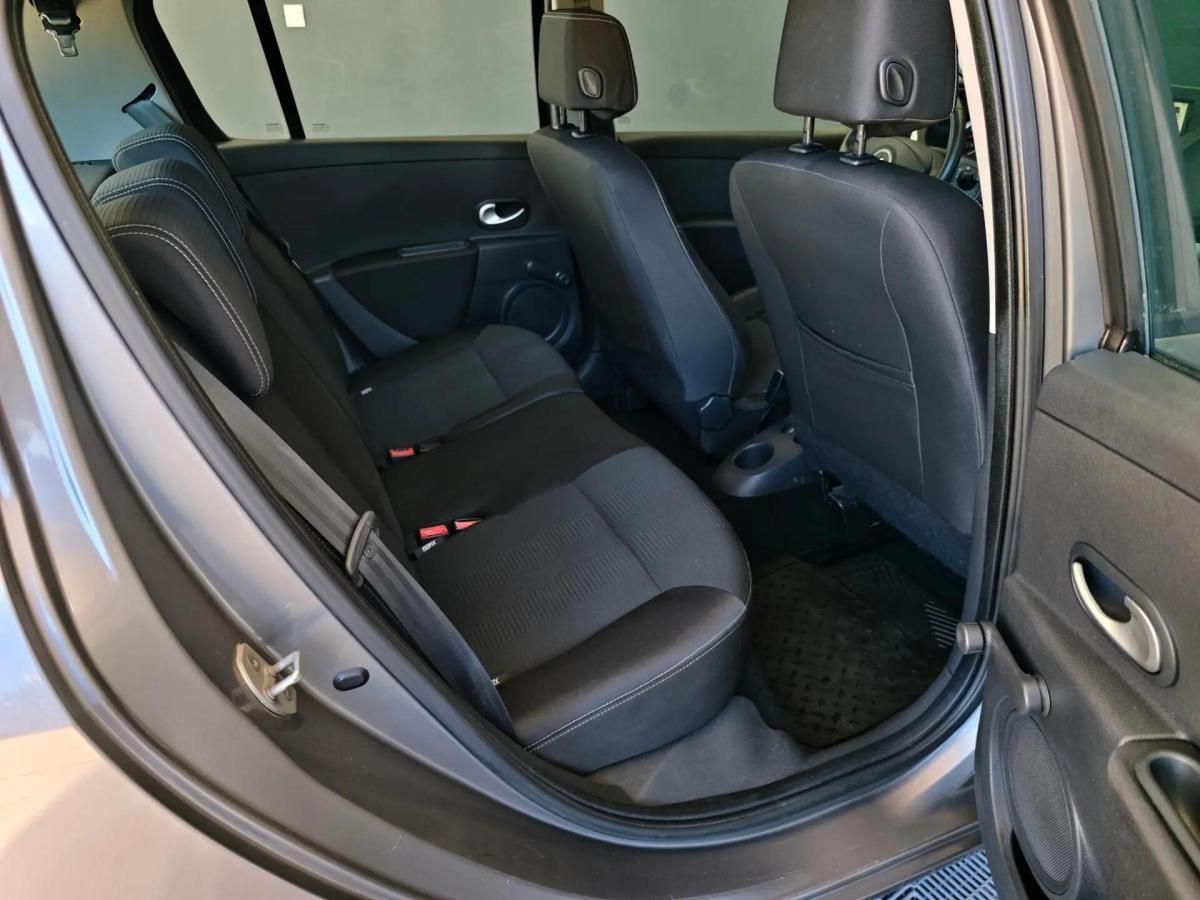 renault-clio-2009-diesel-1461cc