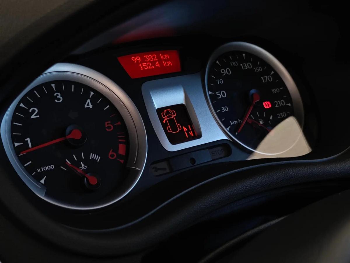 renault-clio-2009-diesel-1461cc
