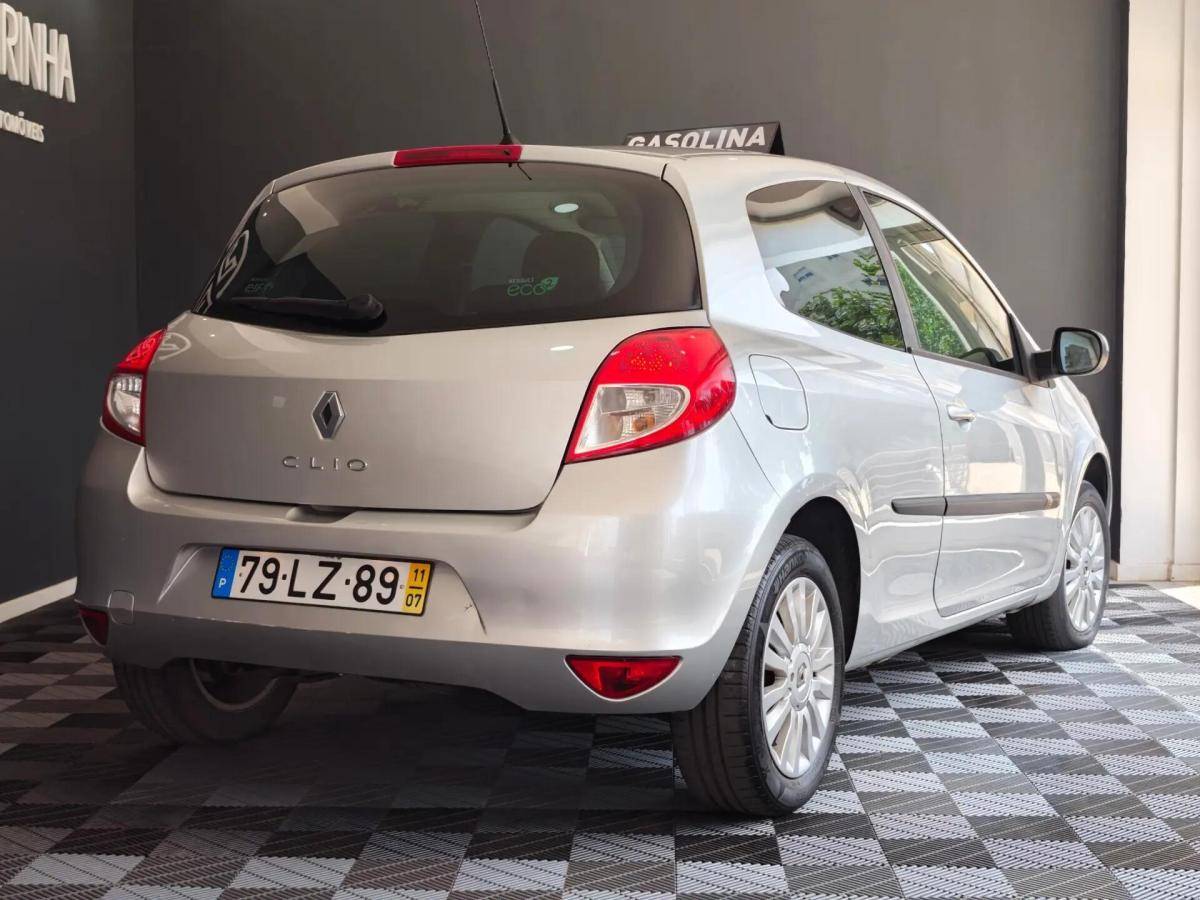 renault-clio-2011-gasolina-1200cc