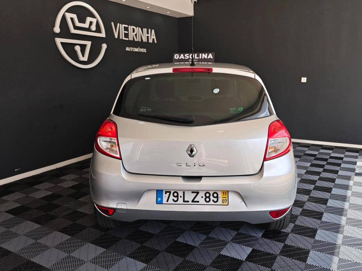 renault-clio-2011-gasolina-1200cc