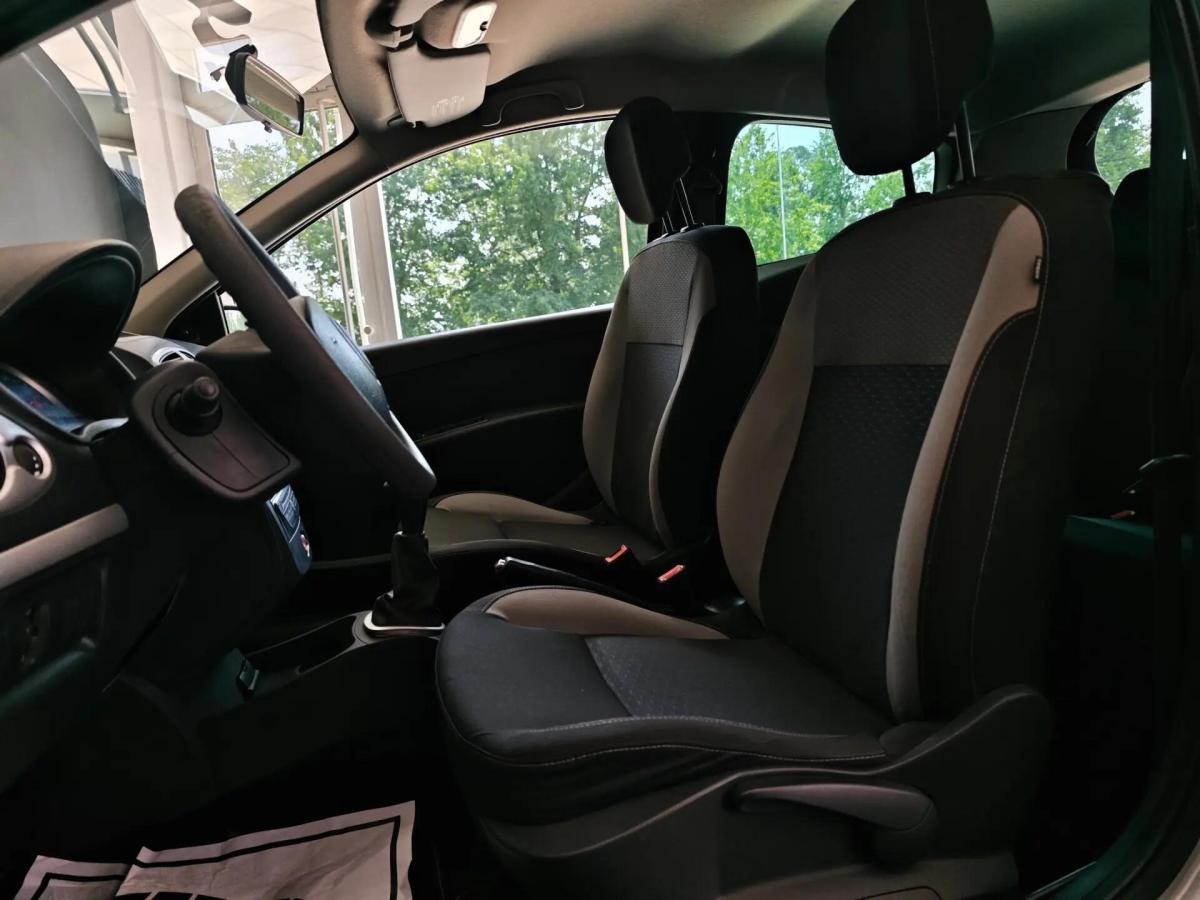 renault-clio-2011-gasolina-1200cc