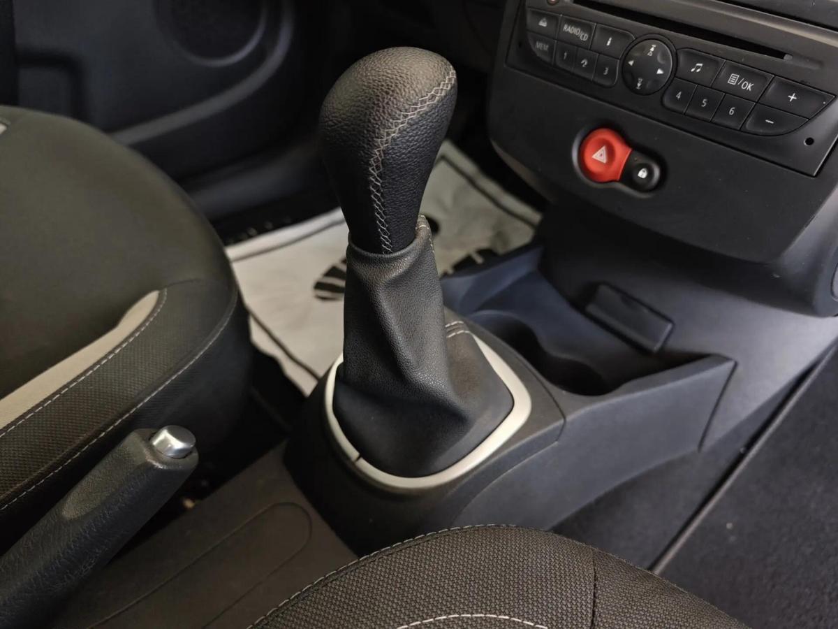 renault-clio-2011-gasolina-1200cc
