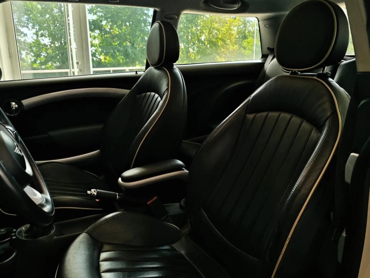 mini-cooper-2007-gasolina-1598cc