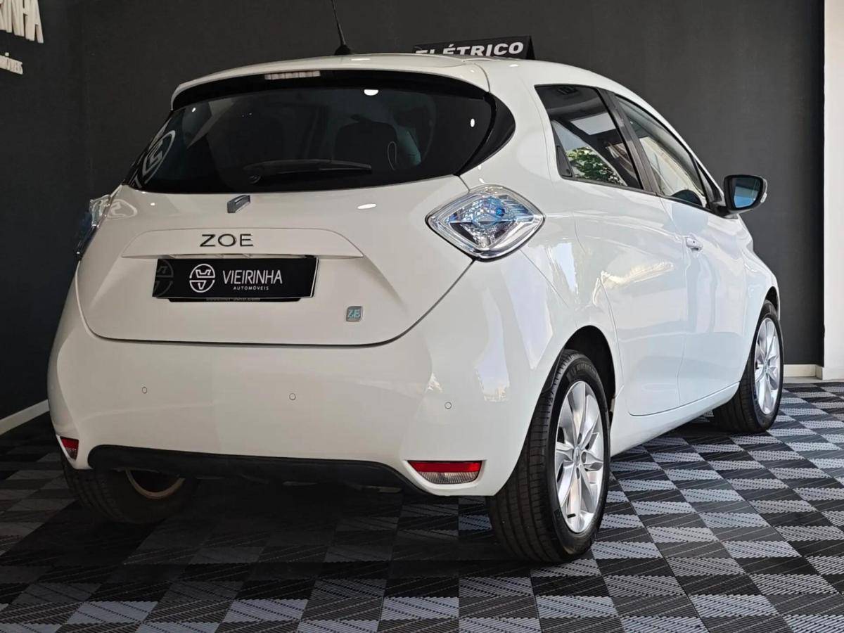 renault-zoe-2013-eletrico-0cc