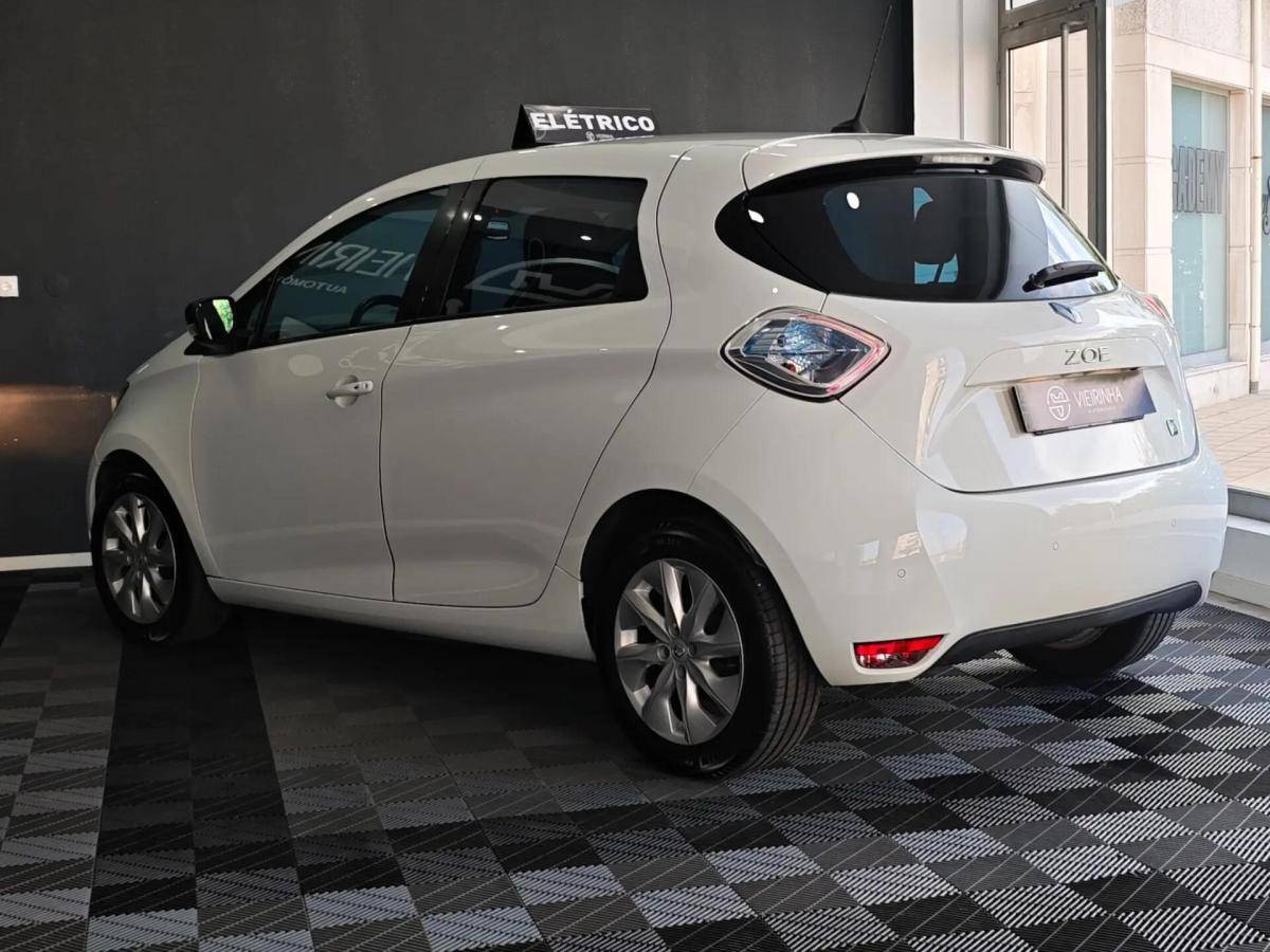 renault-zoe-2013-eletrico-0cc