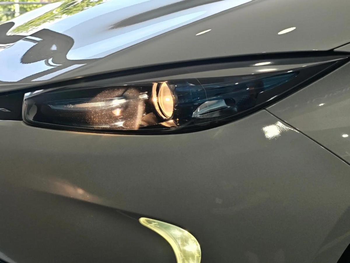 renault-zoe-2013-eletrico-0cc