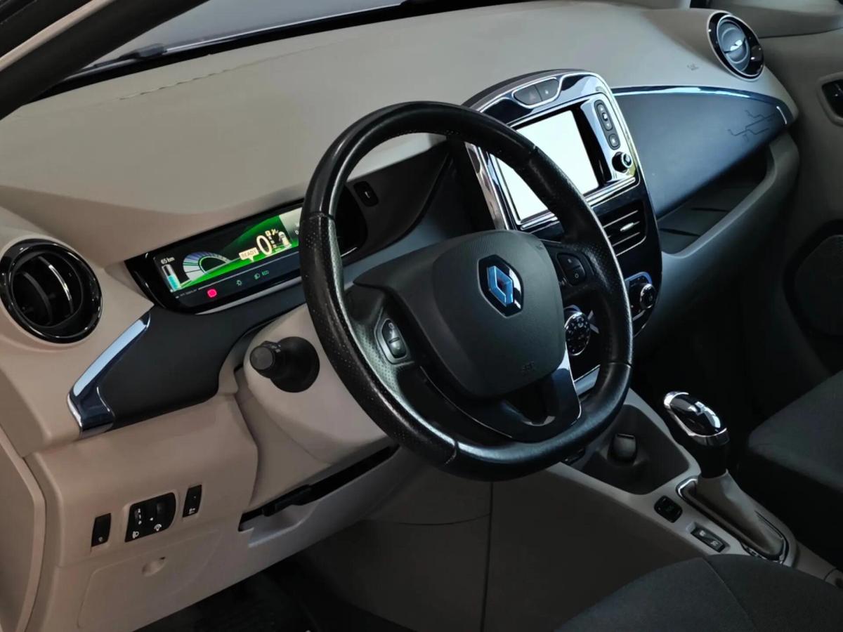 renault-zoe-2013-eletrico-0cc