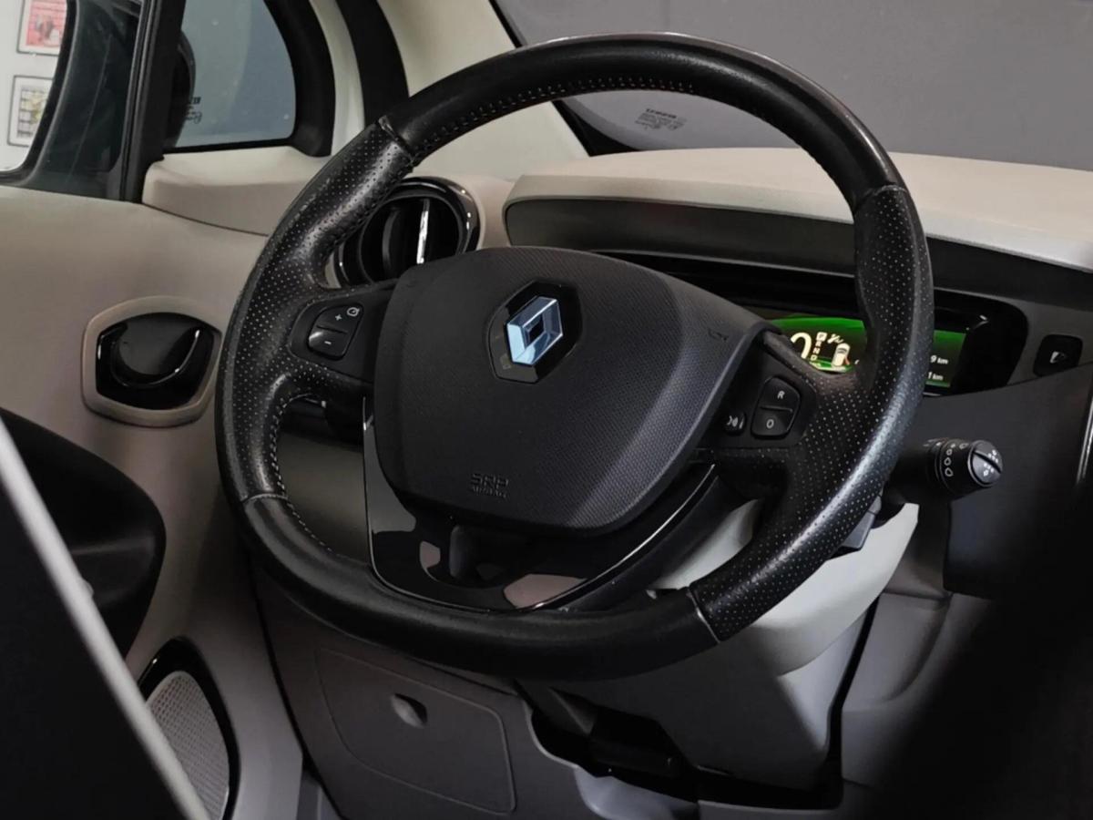 renault-zoe-2013-eletrico-0cc