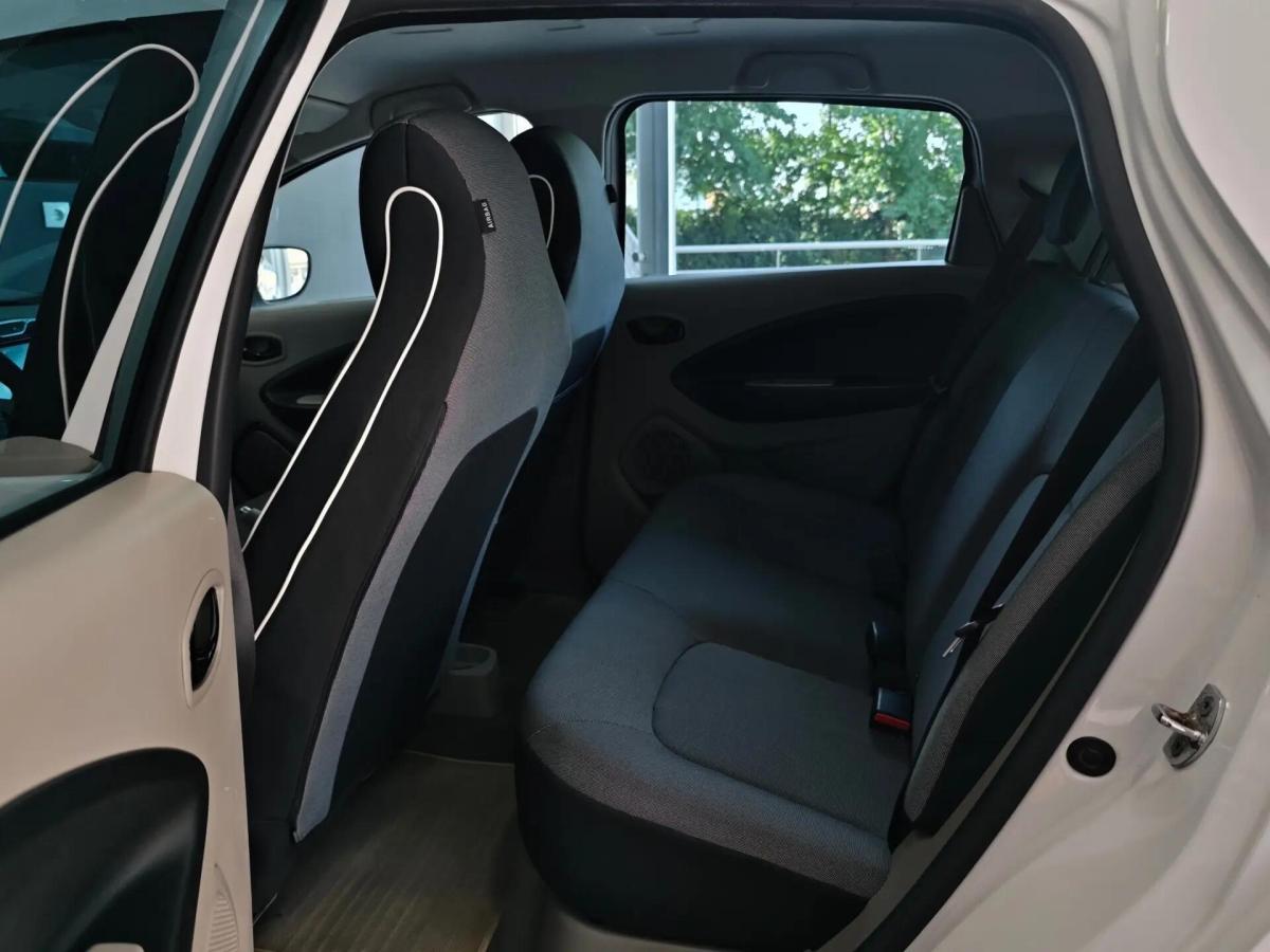renault-zoe-2013-eletrico-0cc