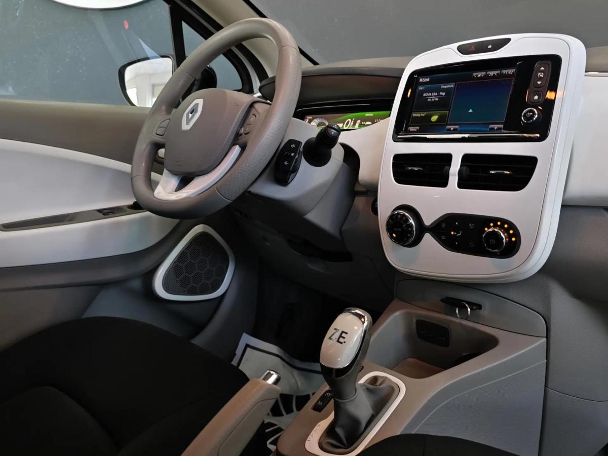 renault-zoe-2015-eletrico-0cc
