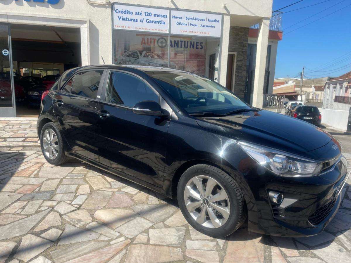 kia-rio-2023-gasolina-998cc