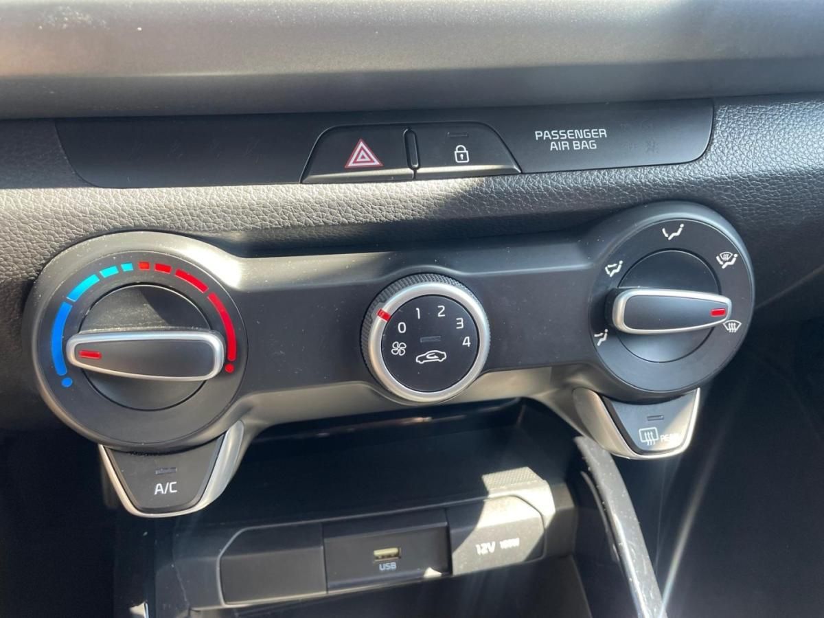 kia-rio-2023-gasolina-998cc