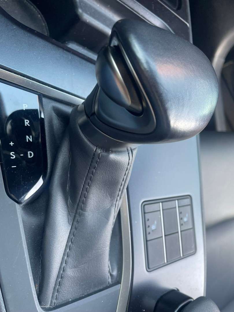 lexus-ux-2022-hibrido-1987cc