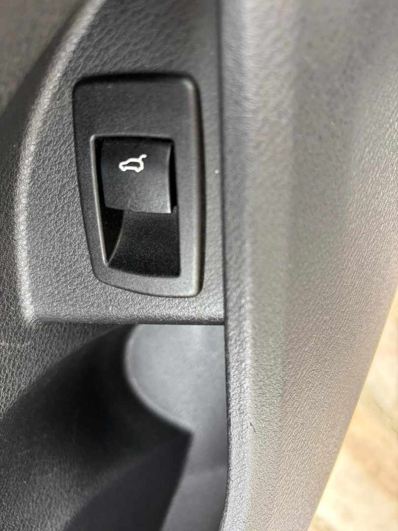 bmw-x1-2017-diesel-1496cc