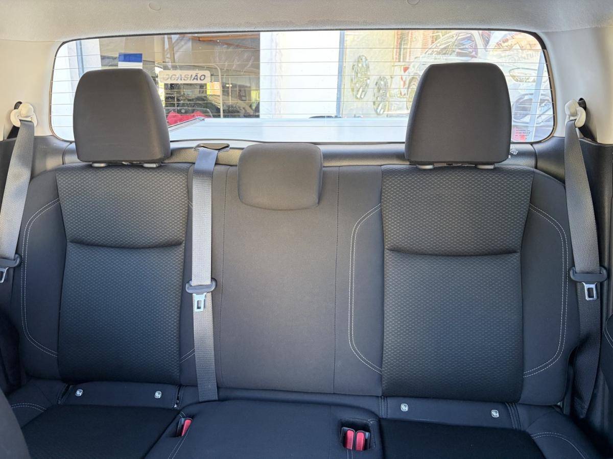 nissan-navara-2021-diesel-2298cc