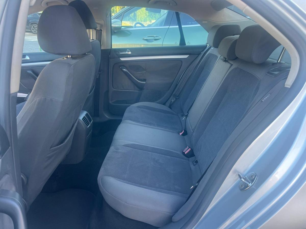 volkswagen-jetta-2008-diesel-1896cc