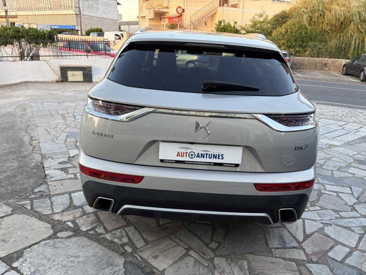 ds-ds-7-crossback-2021-hibrido-1598cc