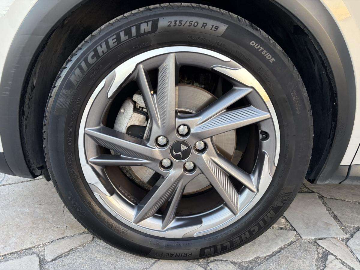 ds-ds-7-crossback-2021-hibrido-1598cc