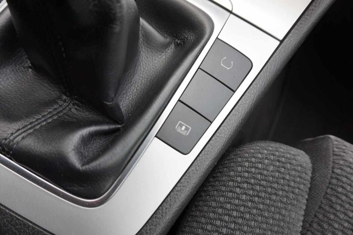 volkswagen-passat-2-0-tdi-bluemotion-2009-diesel-1968cc