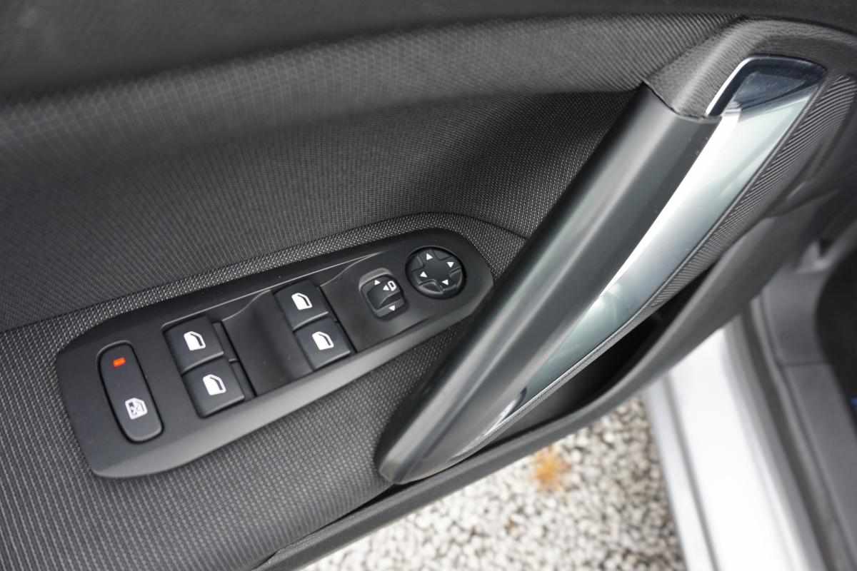 peugeot-308-1-5-bluehdi-2018-diesel-1499cc