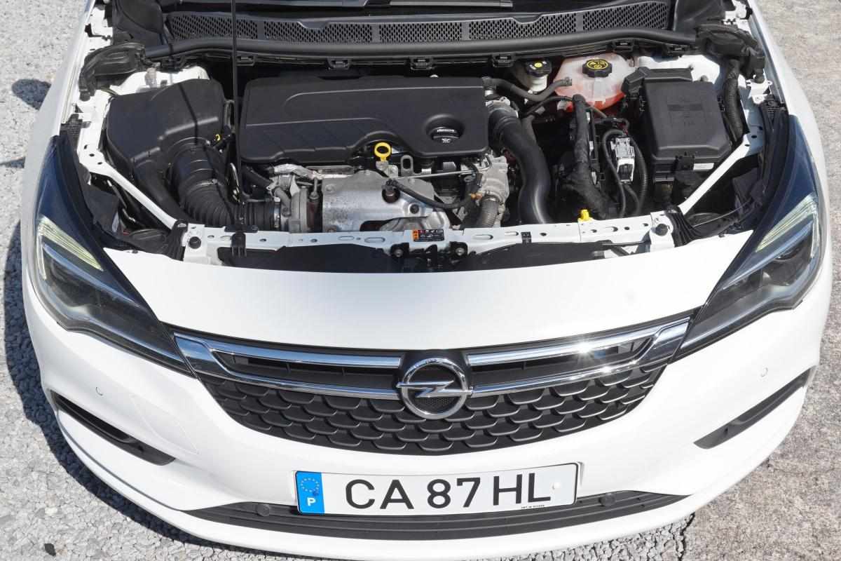 opel-astra-caravan-1-6-cdti-2017-diesel-1600cc