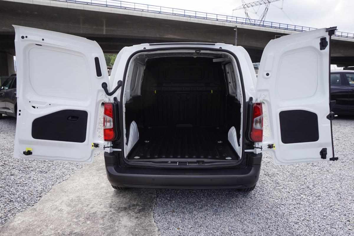 opel-combo-1-5-bluehdi-l2-2022-diesel-1499cc