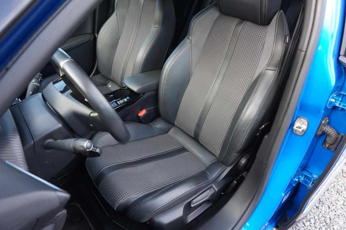 peugeot-e-2008-gt-ev-50kwh-2020-eletrico