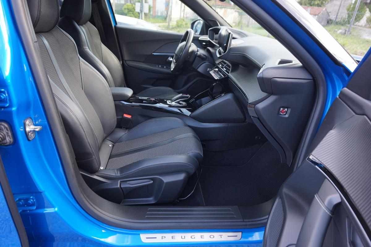 peugeot-e-2008-gt-ev-50kwh-2020-eletrico
