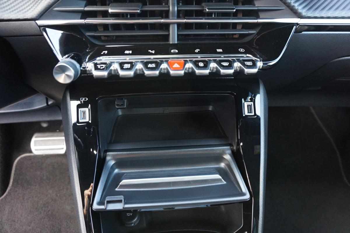 peugeot-e-2008-gt-ev-50kwh-2020-eletrico