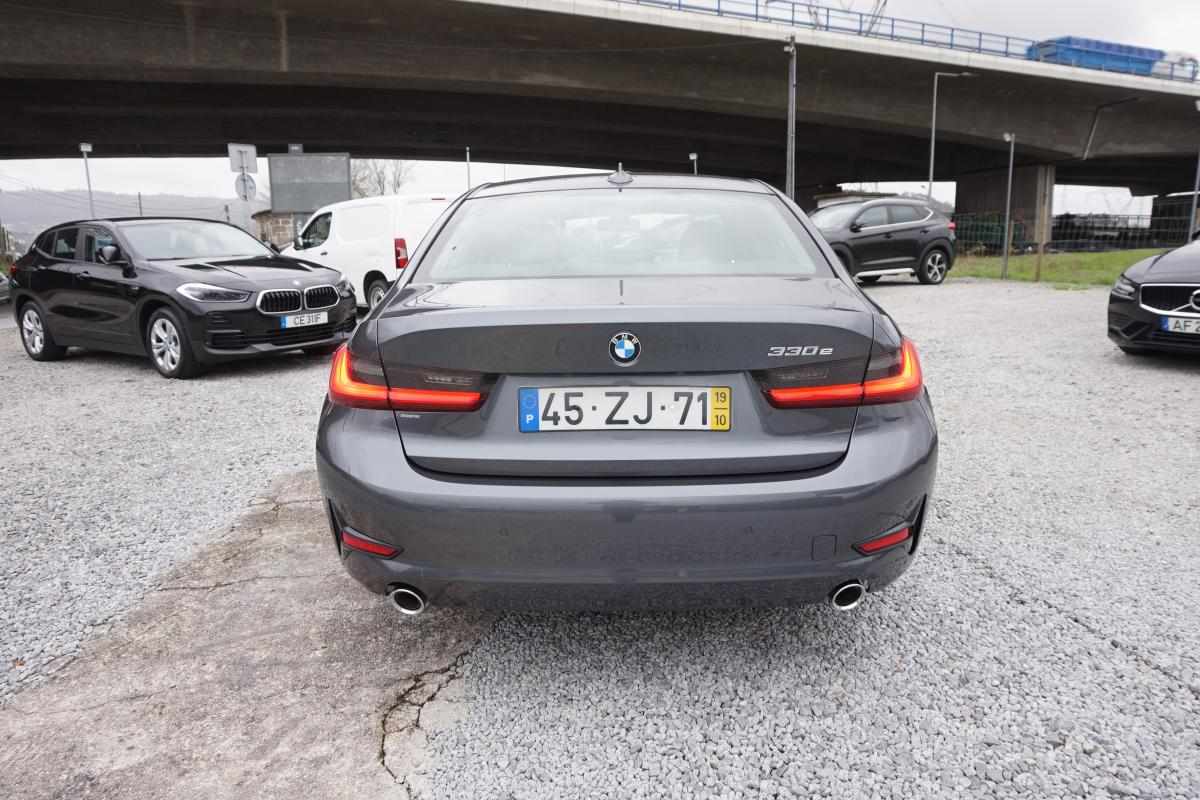 bmw-serie-3-330e-2019-gasolina-1988cc