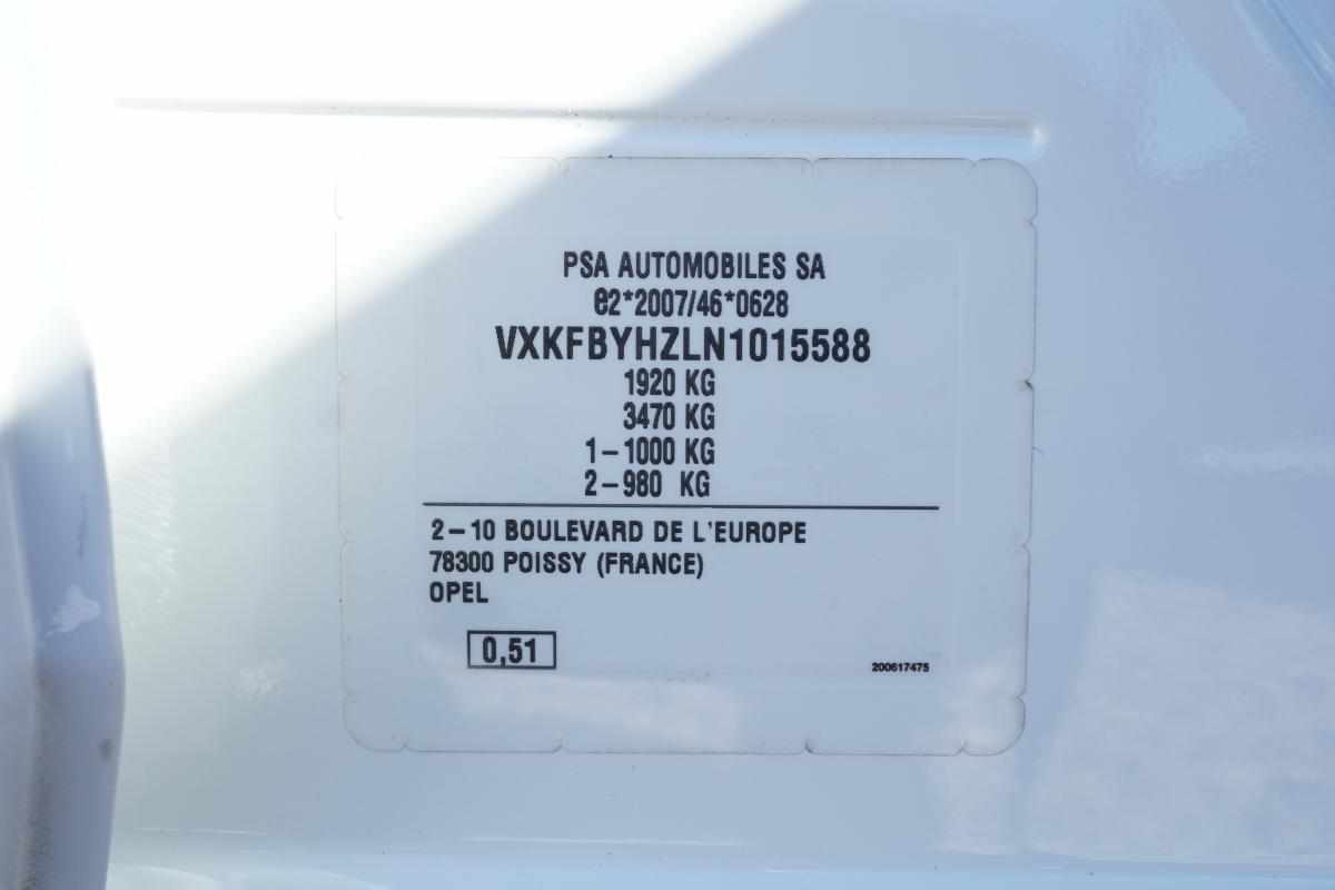 opel-astra-1-5-2022-diesel-1499cc