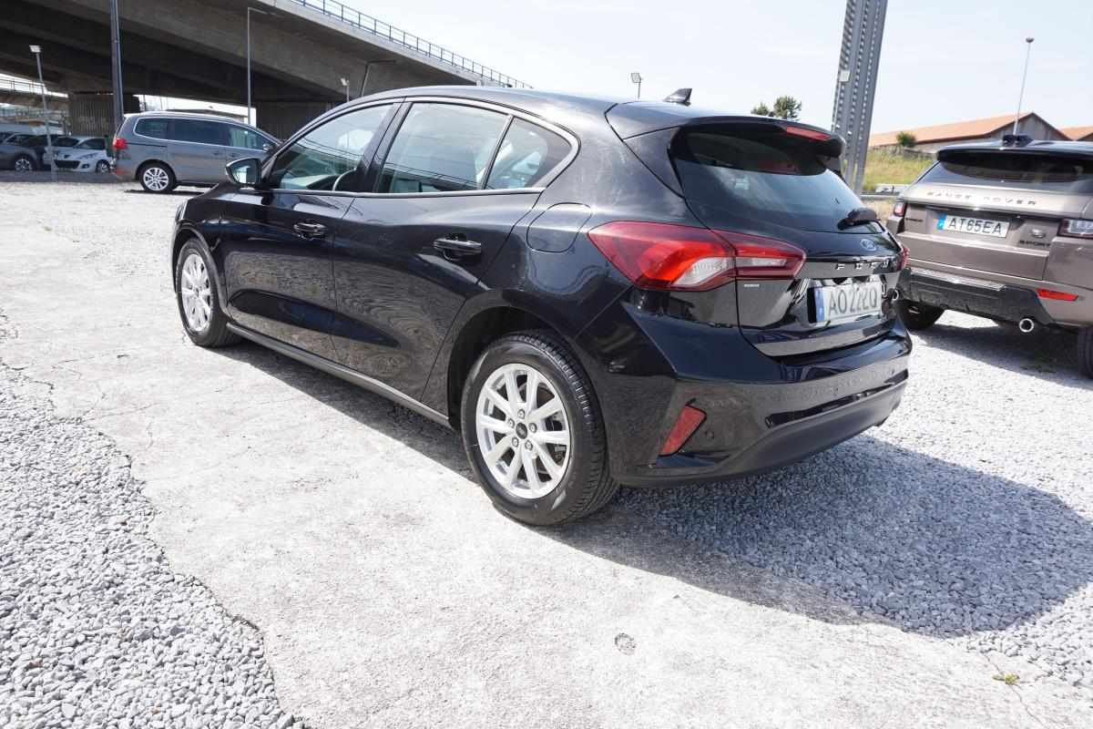 ford-focus-1-5-ecoblue-2022-diesel-1499cc